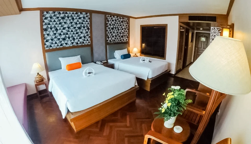 هتل بامنبوری پوکت